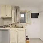 Kallithea Апартаменты *